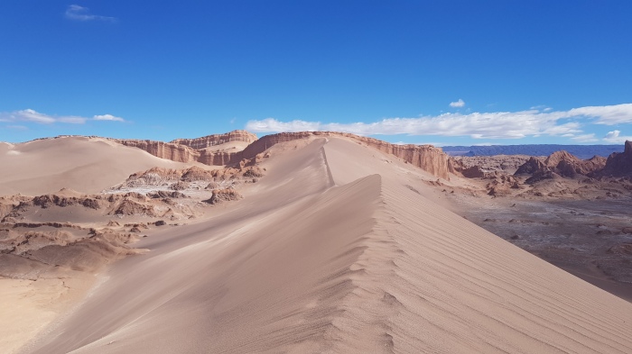 20 Valle de la Luna Dune